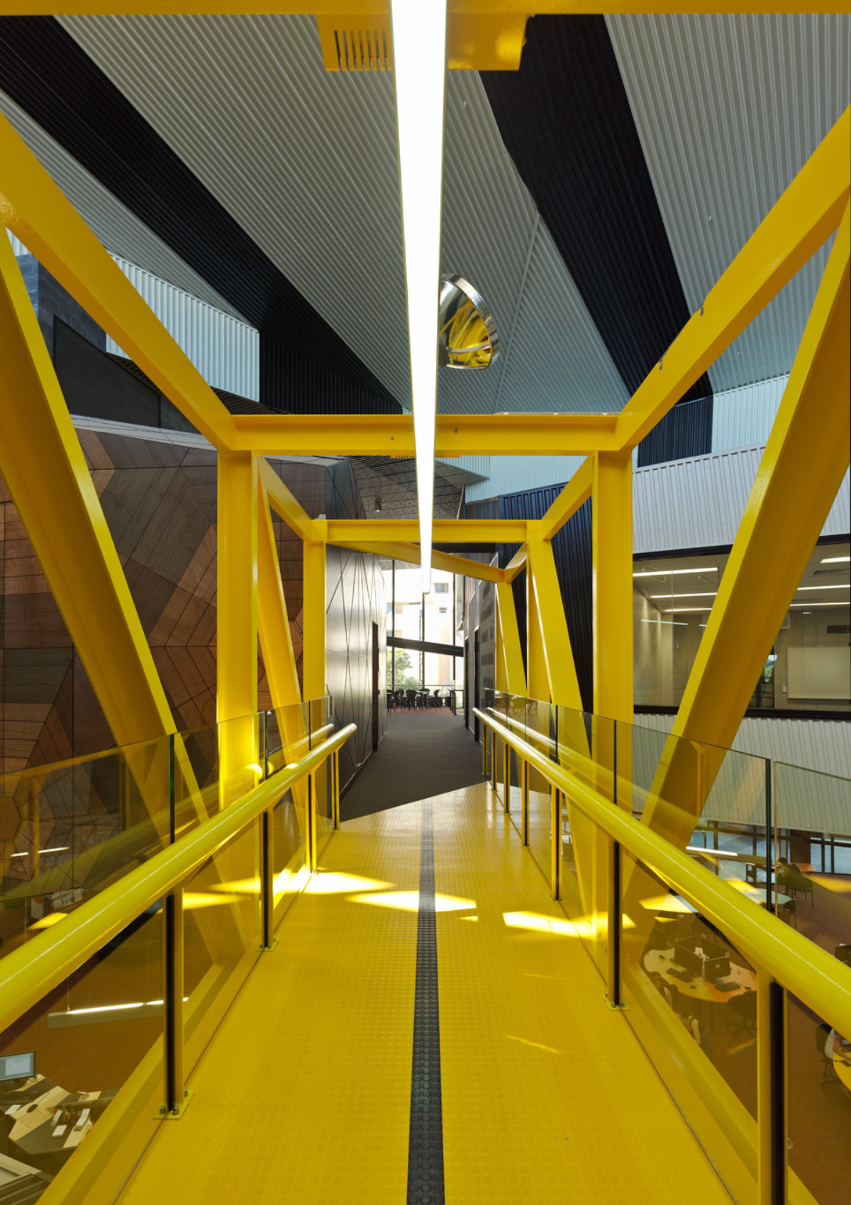 110221 Central TAFE 0740