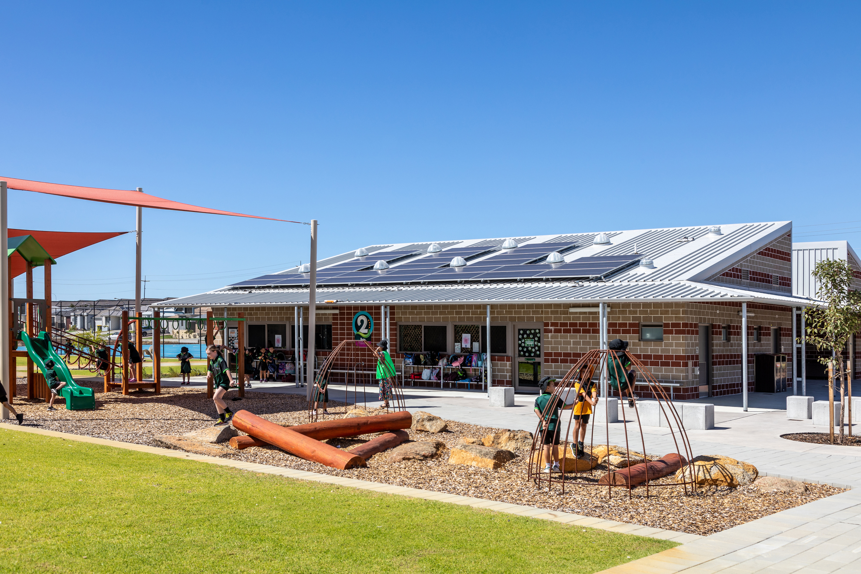 LANDSDALEGARDENSPS 034