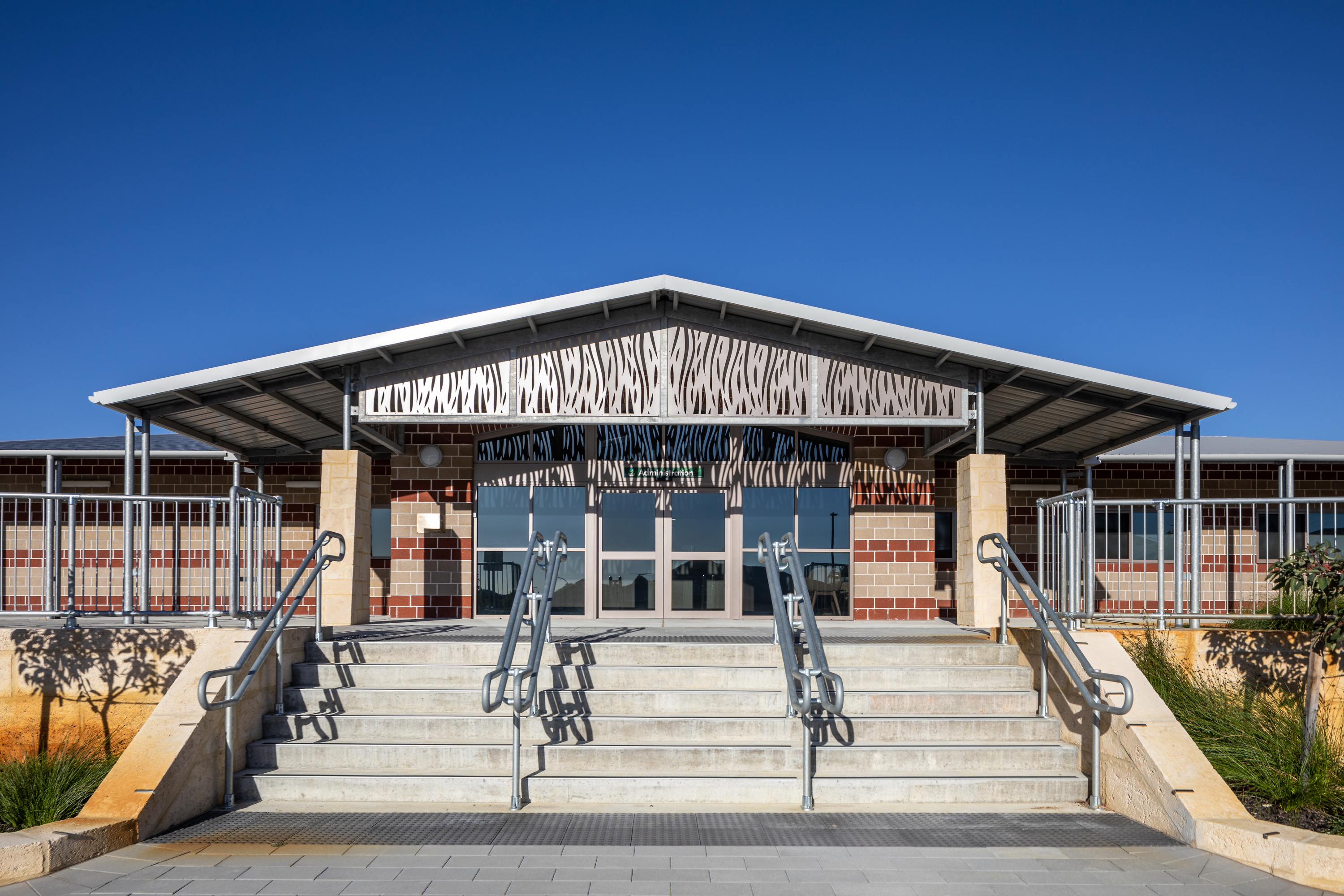 LANDSDALEGARDENSPS 083